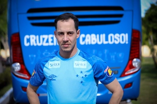 Rodriguinho teve passagem apagada pela Raposa. Foto: Igor Sales/Cruzeiro
