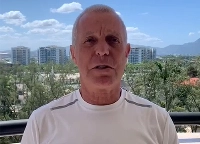 Pedrinho Vicen&ccedil;ote   - Ex-lateral do Palmeiras e Vasco