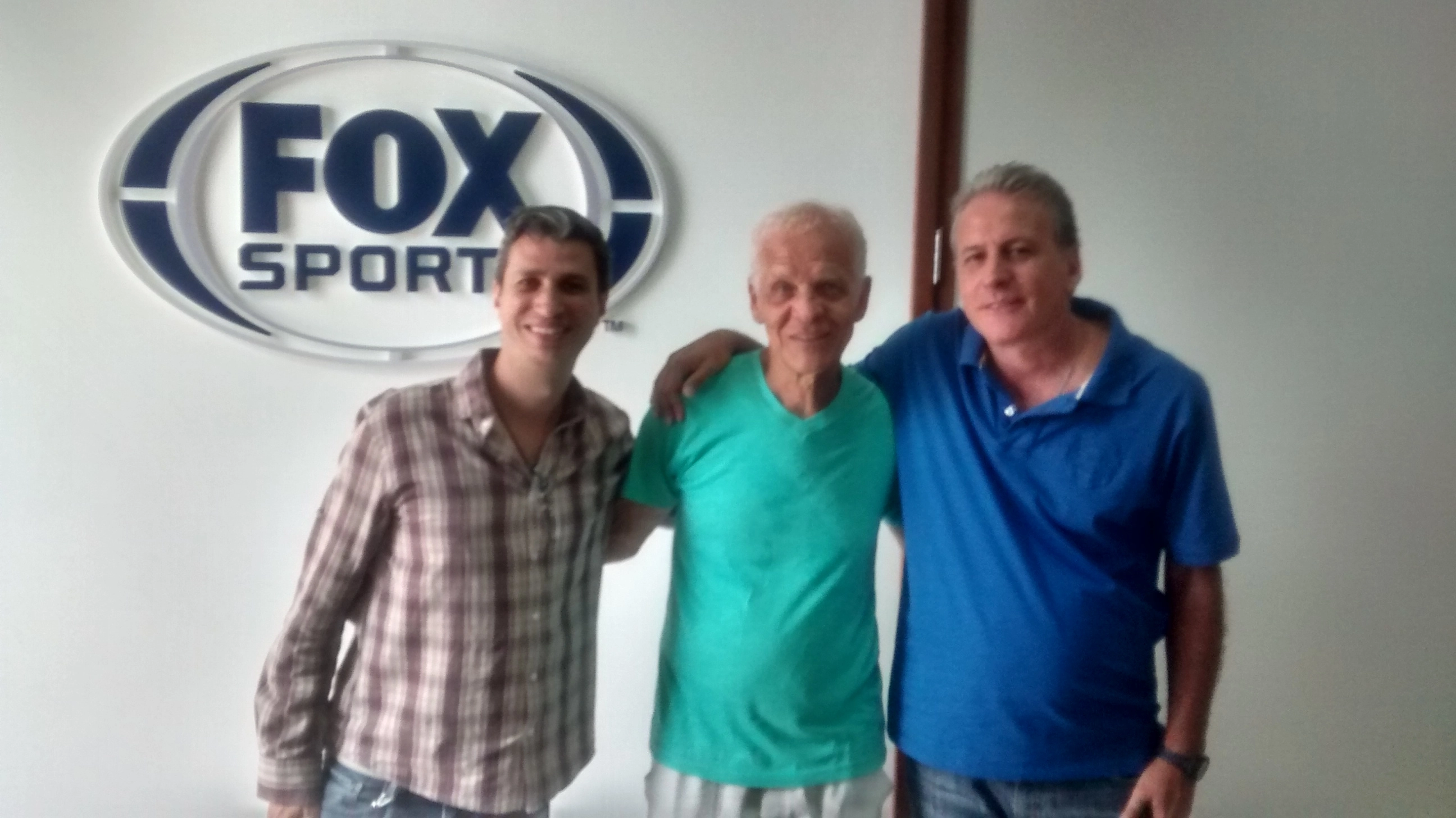 Em 2016, nos estúdios da Fox Spors, em São Paulo, eterno Ademir da Guia e ao seu lado os jornalistas Rogério Micheletti e João Antonio de Carvalho