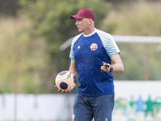 Equipe pernambucana segue trabalhando no CT Wlson Campos. Foto: Caio Falcão / Comunicação CNC