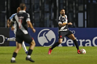 Zagueiro atuou pelo Vasco contra o Macaé. Foto: Rafael Ribeiro/Vasco