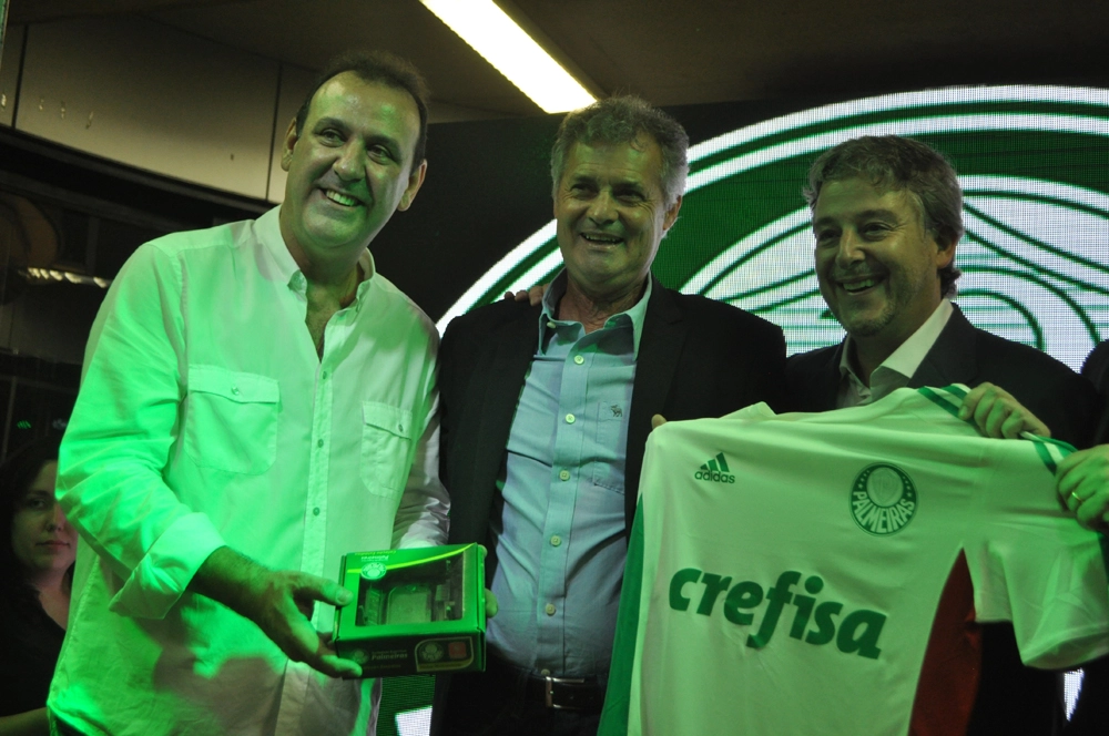 Em 26 de setembro de 2015, na festa de veteranos do Palmeiras, no restaurante do clube. Roberto Silva, Zé Mário e Paulo Nobre. Foto: Marcos Júnior/Portal TT