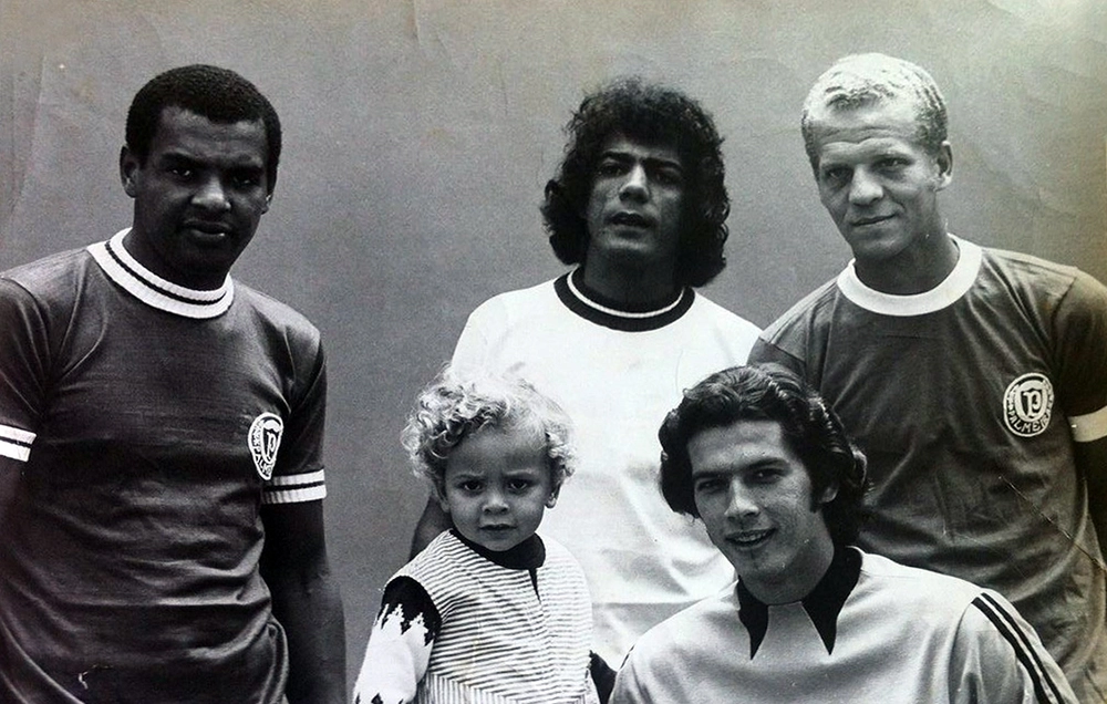 Palmeiras, em 1976. Luís Pereira, César Maluco, Ademir da Guia e Leão (abaixado)