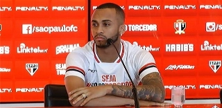 Ao ser questionado sobre imagens que mostram o jogador Wesley levando um tapa na cabeça, porém, Baby admitiu a agressão