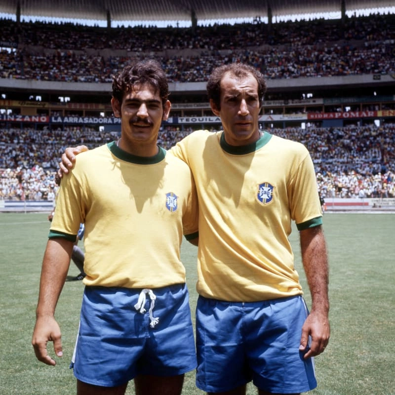 Linda foto de Rivellino e Gérson durante a Copa de 1970