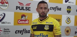 Decepcionado com o São Paulo, Cañete se diz "queimado" no futebol brasileiro