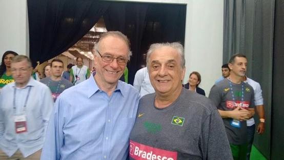 Nuzman e o técnico Barbosa em 2016. Foto: reprodução