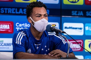 Meia logo estará trabalhando com os demais companheiros de clube. Foto: Gustavo Aleixo / Cruzeiro