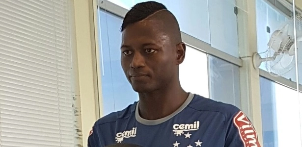 Riascos precisa pagar R$ 3 milhões para rescindir com Cruzeiro ...