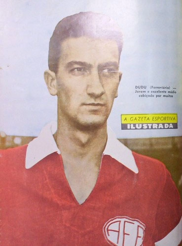 Dudu ex-Palmeiras, no inicio de sua carreira, com a camisa da Ferroviária de Araraquara. Foto enviada por José Eustáquio