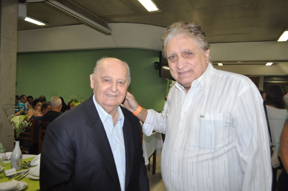 Rubens Minelli e Marinho Peres em 26 de setembro de 2015, na festa de veteranos do Palmeiras, no restaurante do clube. Foto: Marcos Júnior/Portal TT