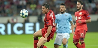 Presidente da Lazio admite venda de Felipe Anderson ao United por R$ 265 mi