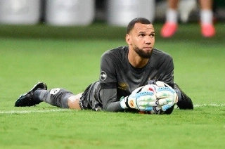 Everson (foto) e Sasha entraram na Justiça contra o Santos. Foto: Ivan Storti/Santos FC