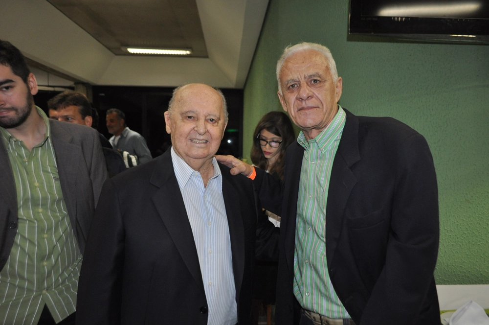 Rubens Minelli e Chicão em 26 de setembro de 2015, na festa de veteranos do Palmeiras, no restaurante do clube. Foto: Marcos Júnior/Portal TT