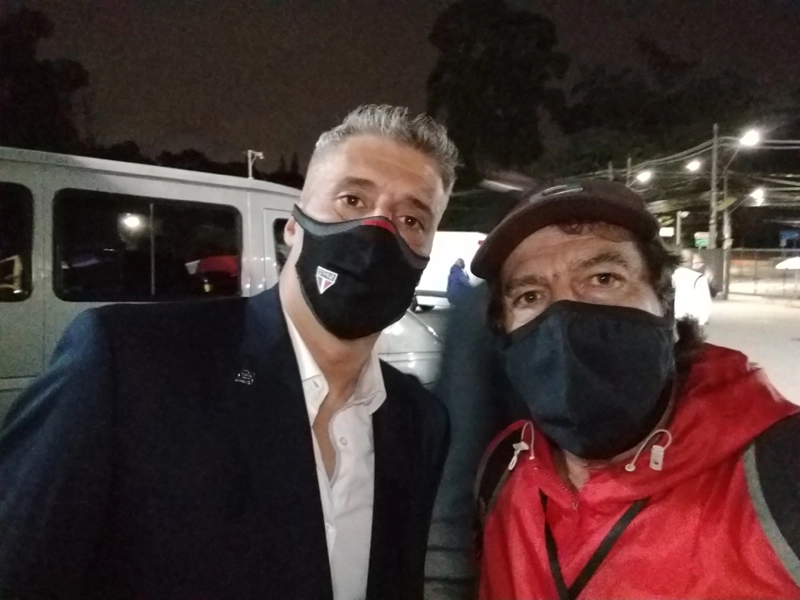 Em abril de 2021, Hernán Crespo e Carlos Alberto Spina (ex-Matsubara) no Morumbi. Foto: arquivo pessoal de Carlos Alberto Spina