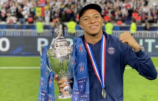 O boletim médico do atleta foi divulgado pelo PSG. (Foto: Twitter)