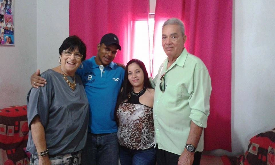 Walda, Anderson Martins Nogueira, Amanda e Ita, em 07 de dezembro de 2014. Foto: arquivo pessoal de Ita