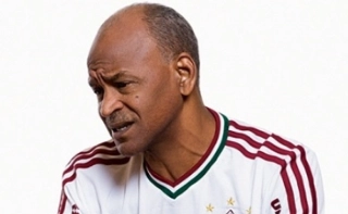 Morre Assis, ídolo do Fluminense e Atlético-PR