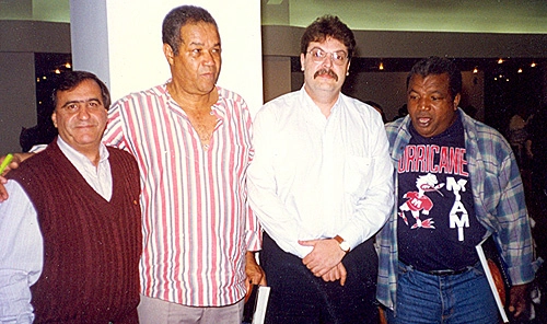 Da esquerda para a direita: Bentivegna, Servílio, pessoa não identificada e Ademar Pantera.
