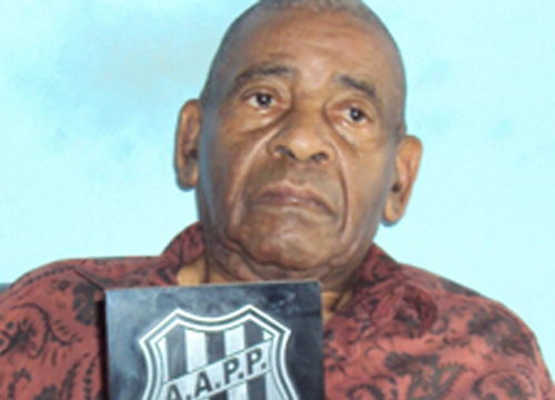 Pitico  - Ex-volante da Ponte Preta