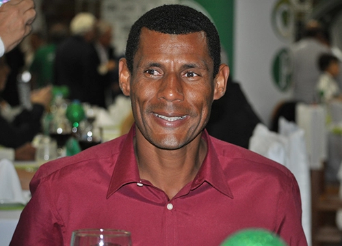 Claudecir - Ex-volante de S&atilde;o Caetano e Palmeiras