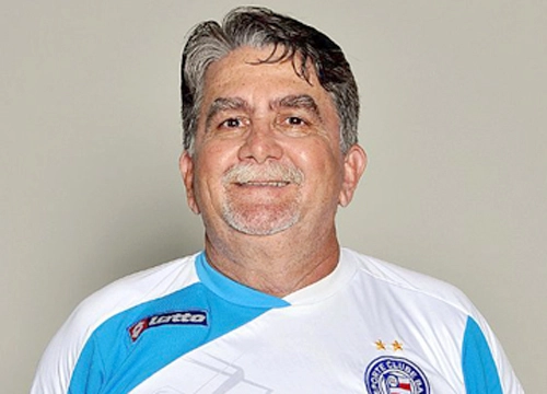 Chiquinho de Assis  - Ex-atacante e treinador