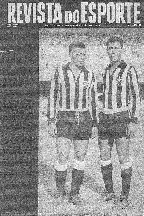 Jairzinho, ao lado de Jair Bala, na contra-capa da Revista do Esporte, de 21 de setembro de 1963. 