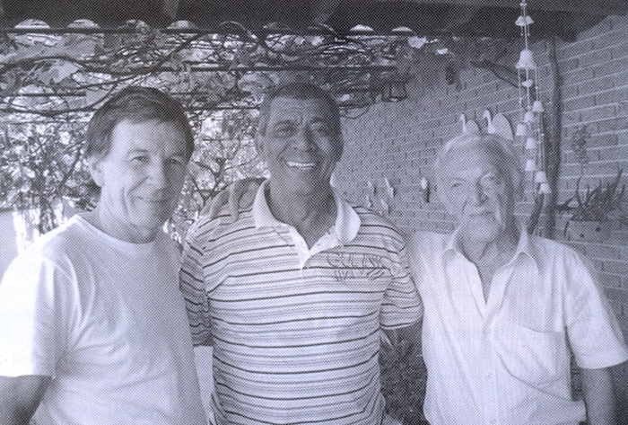 Da esquerda para a direita: Tadeu Ricci, Jair Bala e Mário Ricci. Foto: Reprodução/Revista 100 Anos - As Muitas Vidas do Comercial FC