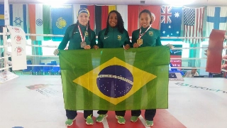 Graziele de Jesus ganha torneio de boxe na Polônia