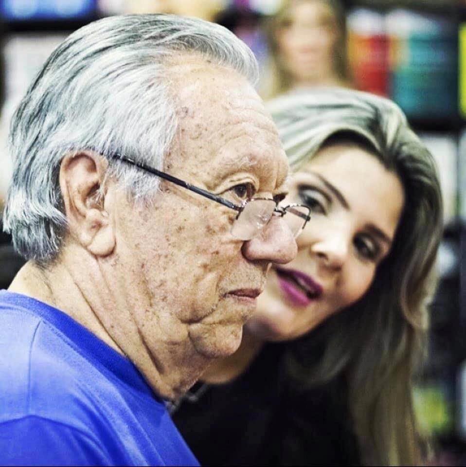 Juarez Soares e Alessandra do Valle, filha de Luciano do Valle. Foto: arquivo pessoal de Alessandra do Valle