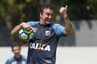 Cuca, técnico do Santos. Foto: Ivan Storti