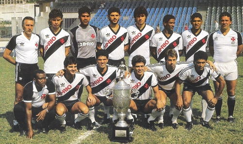 Time vascaíno campeão carioca de 1987. Em pé: Paulo Roberto, Acácio, Fernando Henrique, Mazinho e Donato. Agachados: Tita, Geovani, Roberto Dinamite, Luís Carlos e Romário.