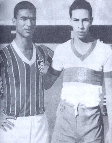 Antes da partida Fluminense 5 x 1 Olaria, pelo Campeonato Carioca de 1951. A foto é do livro 