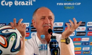 Técnico da Seleção Brasileira age como bedel do próprio fracasso e dá de ombros ao sentimento de toda uma Nação