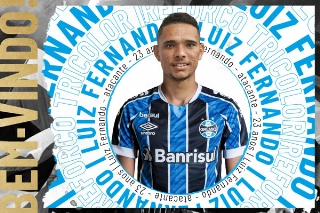 O atacante do Botafogo agora vai defender o Tricolor Gaúcho. (Foto: Grêmio)