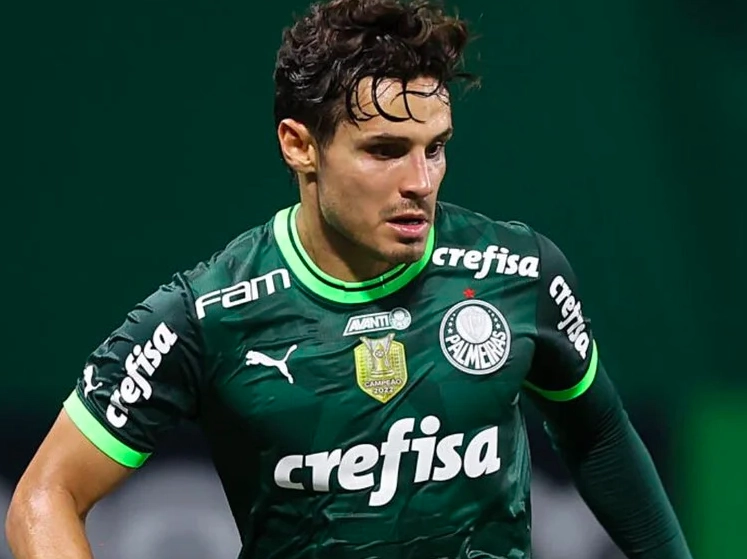 Veiga perde gol inacreditável, e Internacional e Palmeiras ficam no empate  pelo Brasileirão - Lance!