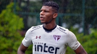 Zagueiro teve lesão muscular. Foto: Rubens Chiri / saopaulofc.net
