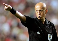 Pierluigi Collina  - Ex-&aacute;rbitro italiano de futebol