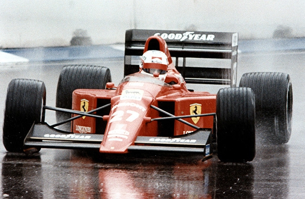 Muita chuva no GP da Austrália de 1989, em Adelaide, primeiro ano de Mansell correndo pela Ferrari. Foto: Divulgação