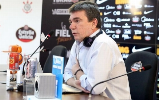 O Timão atualmente é treinado pelo técnico Tiago Nunes. (Foto: Corinthians)