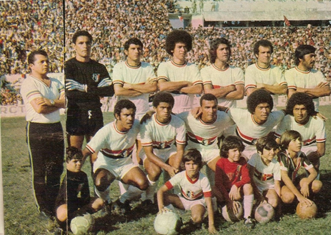 Em pé: Gilberto é o goleiro, seguido de Rivaldo. O quarto é Erb e o último é Gena.
Agachados: os três últimos são Ramon, Luciano e Givanildo. Foto enviada por Walter Roberto Peres, publicada na 