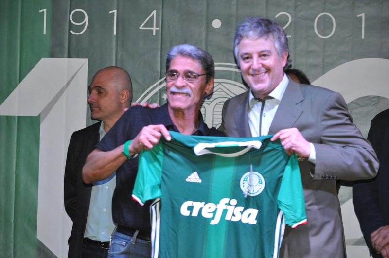 Zezinho e Paulo Nobre na festa em homenagem aos ex-jogadores do Palmeiras, em 23 de setembro de 2016, no Palestra Itália. Foto: Marcos Júnior Micheletti/Portal TT 