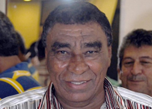 Zito   - Ex-volante do Santa Cruz