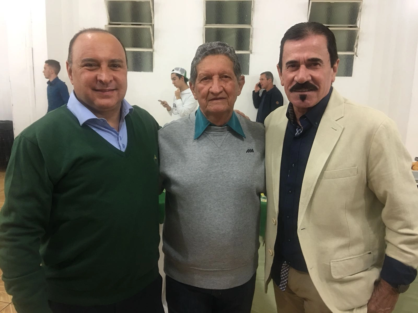 O advogado Artur Eugênio, Dorival e Zenoni em 13 de agosto de 2018, 40 anos depois da conquista do Campeonato Brasileiro