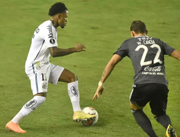 Pela Libertadores, Santos empata com o Olímpia na Vila - Notícias -  Terceiro Tempo