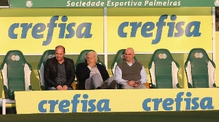 Palmeiras: Conselheiros protocolam documento que pede menos vitalícios
