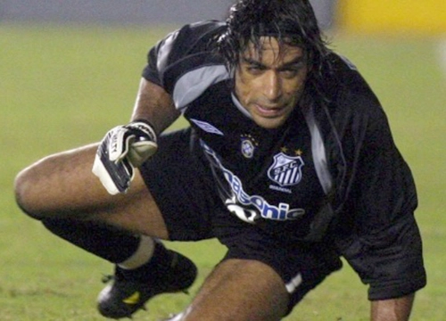 Henao  - Ex-goleiro colombiano 