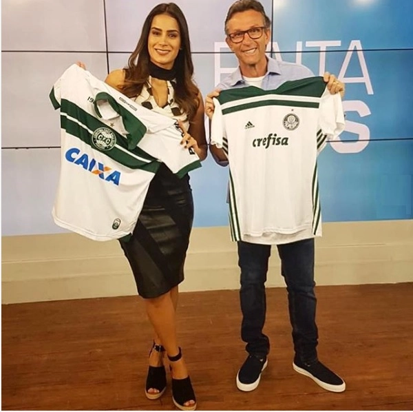 Lucilene e o craque Neto apresentando o Baita Amigos, do BandSports TV, em 2 de novembro de 2018. (Foto: Reprodução do Instagram @lucilenecaetanooficial)