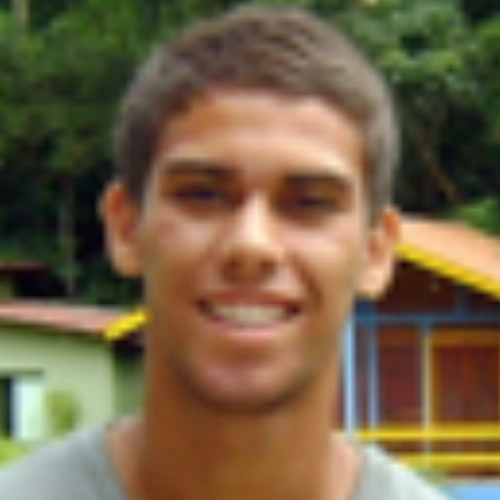Kemeron  - Ex-meia da Portuguesa-RJ