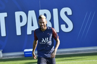 Camisa 10 do PSG deve participar do próximo jogo da equipe no Francês e se apresentará normalmente à seleção. Foto: Facebook/Reprodução